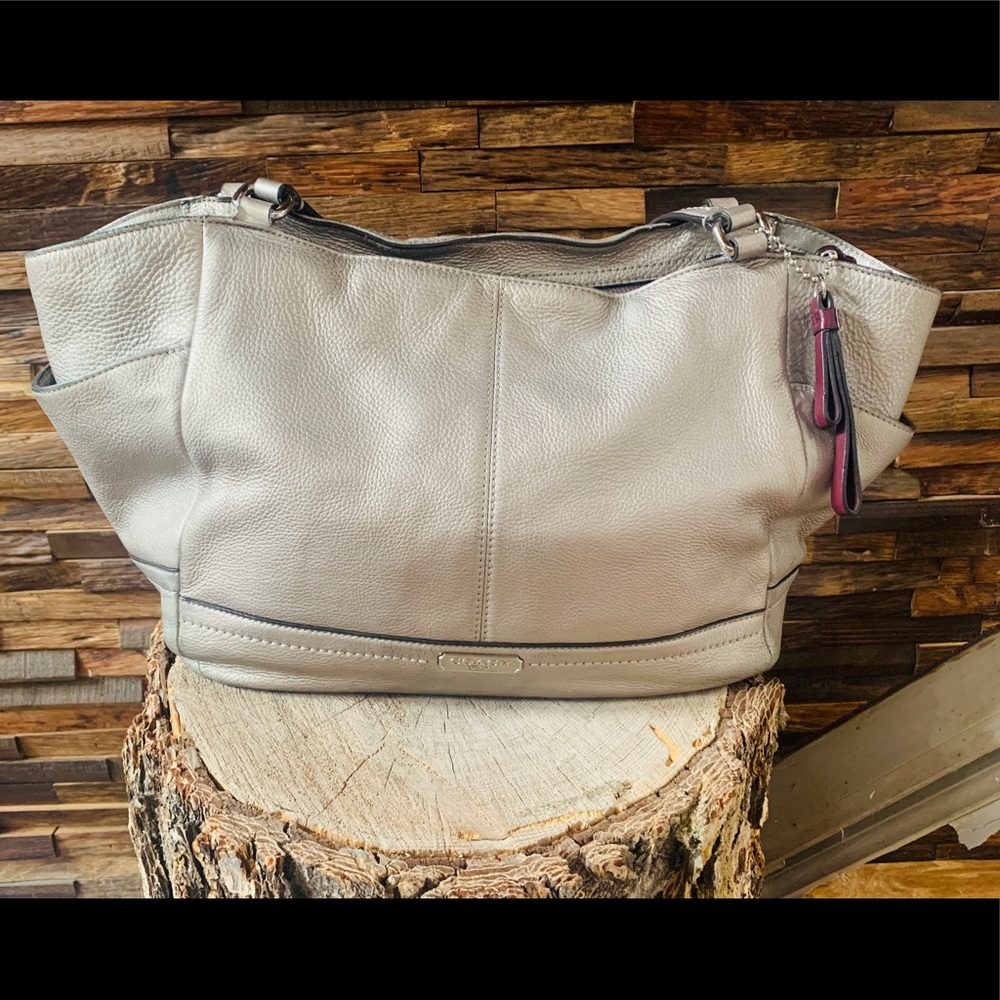 Coach Park Leather tote purse